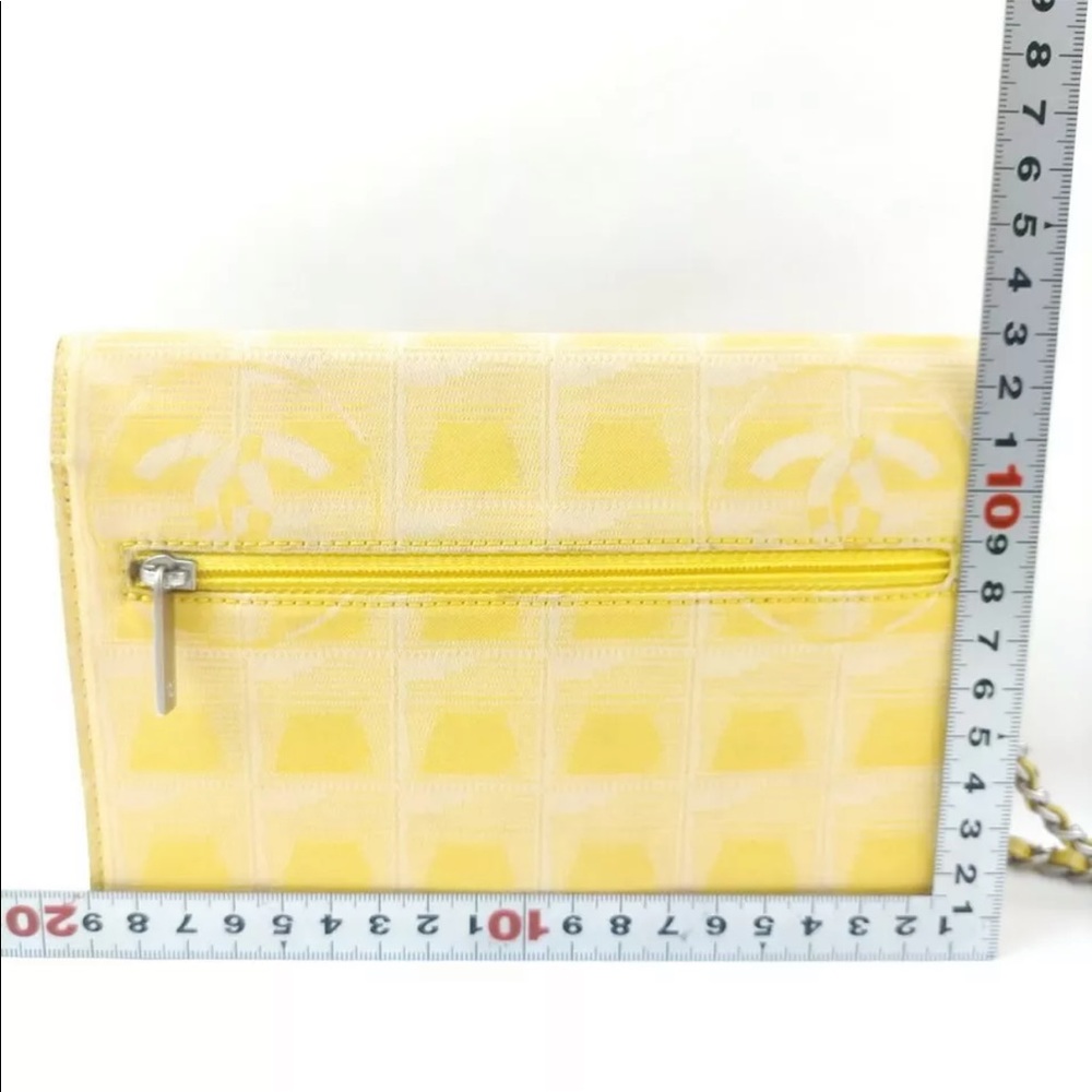 Chanel Beige New Line Wallet on Chain Crossbody Flap - Picture 1 of 10